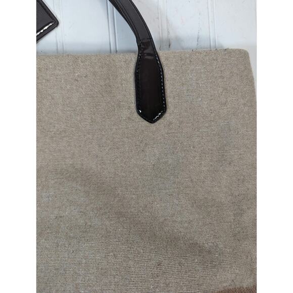 Coach F24665 Stripe North South Beige Wool Blend Tote - Picture 6 of 15